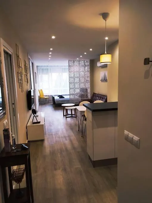 Appartamento Estudio Centrico En Torremolinos - Netflix